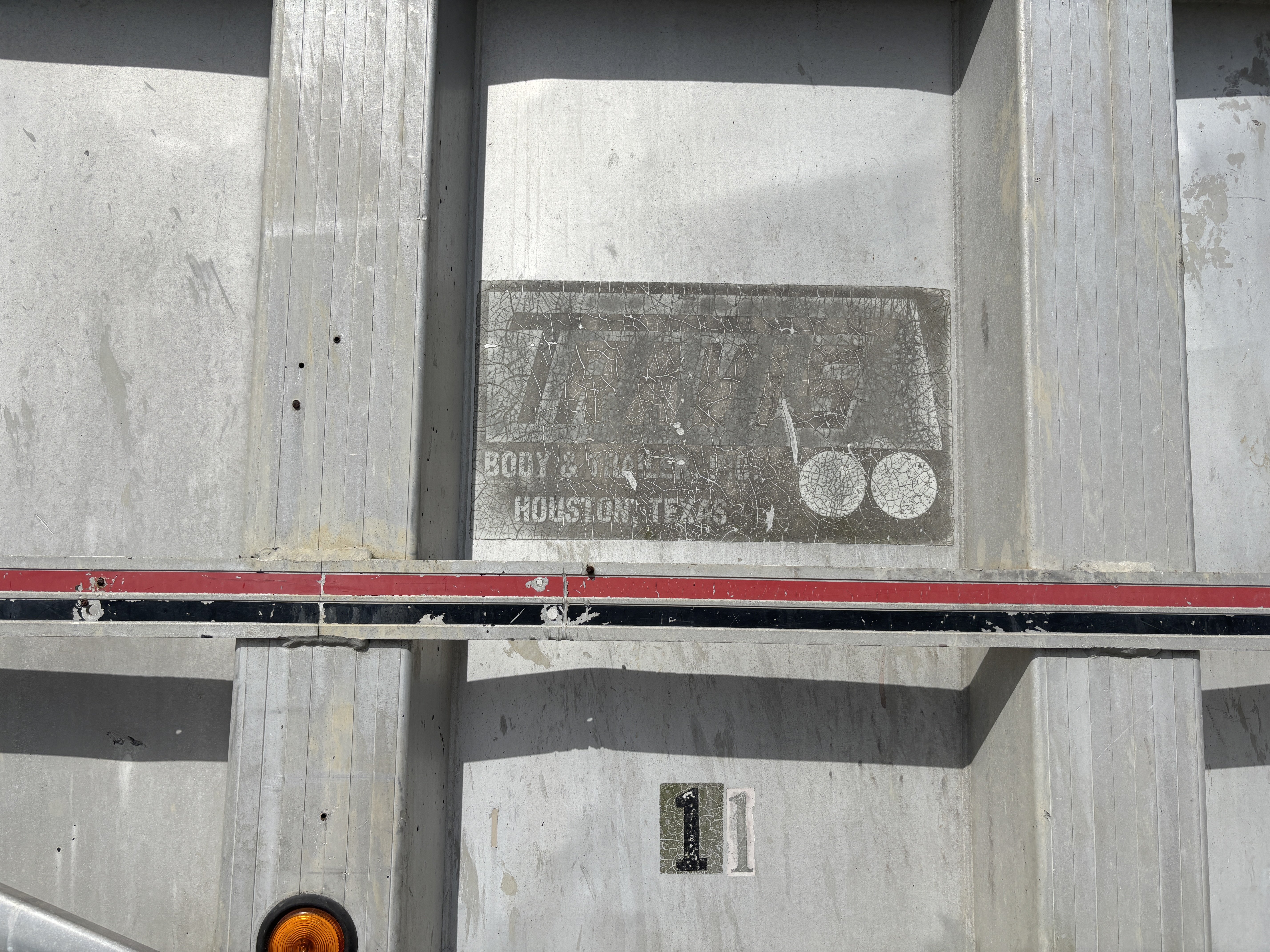 1990 PETERBILT 379 - Image 28